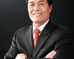 부산외대 AMP 16기 부곡스텐레스(주) 홍완표 회장, ‘2025 대한민국 중소기업인대회’ 대통령 표창 수상