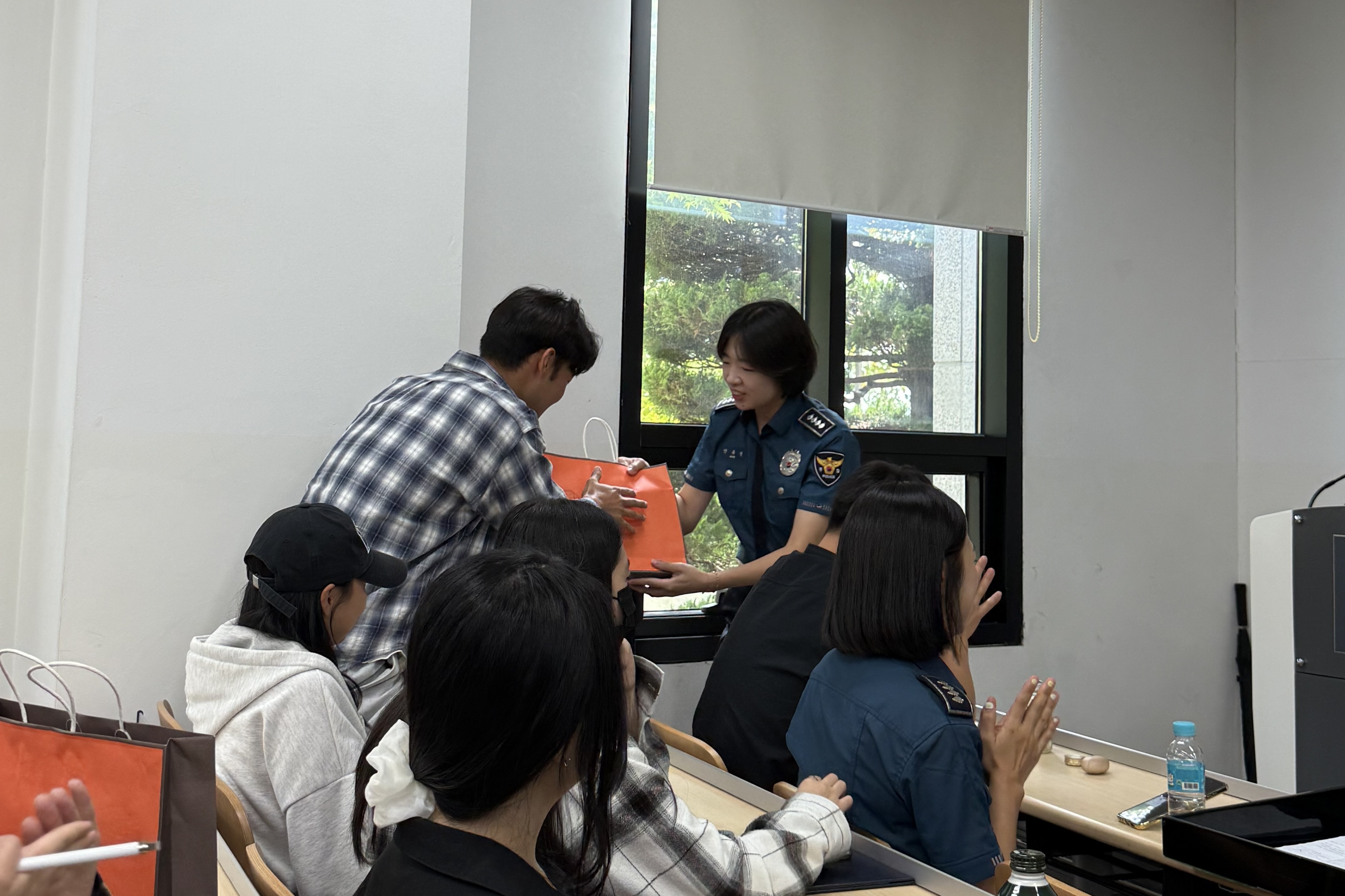 af4f0c33085e1392316455ba7fb38714_1758853962_4846.jpg af4f0c33085e1392316455ba7fb38714_1758853962_4846.jpg