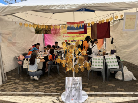 1d235c26f1ff2fe6a8f91f521972583e_1761023592_0712.jpg 1d235c26f1ff2fe6a8f91f521972583e_1761023592_0712.jpg