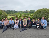 [활동 보고] CLUB ASEAN, 서정인 처장님과 함께한 유엔기념공원 탐방