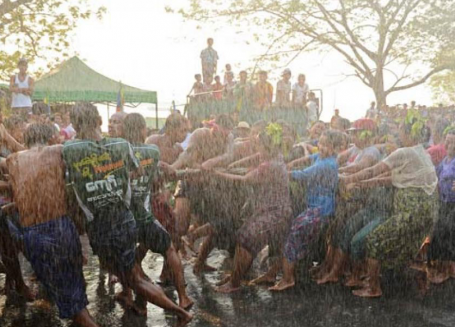 줄다리기의식(미얀마)