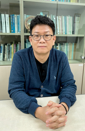 윤용수 교수[아랍전공 주임교수]