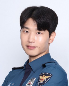 김민철 선배님 : 경찰관