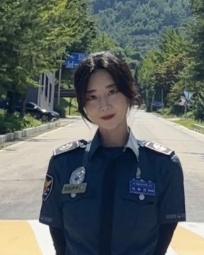 전혜은 선배님 : 경찰관